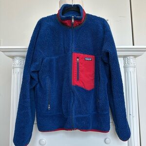 Patagonia Retro-X Fleece Jacket ✨
Classic Outdoor Essential 🌲 size L